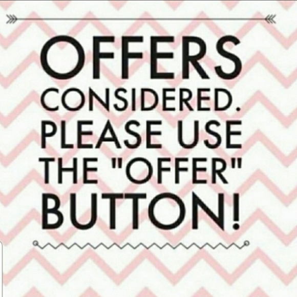 Dress - Picture 7 of 7